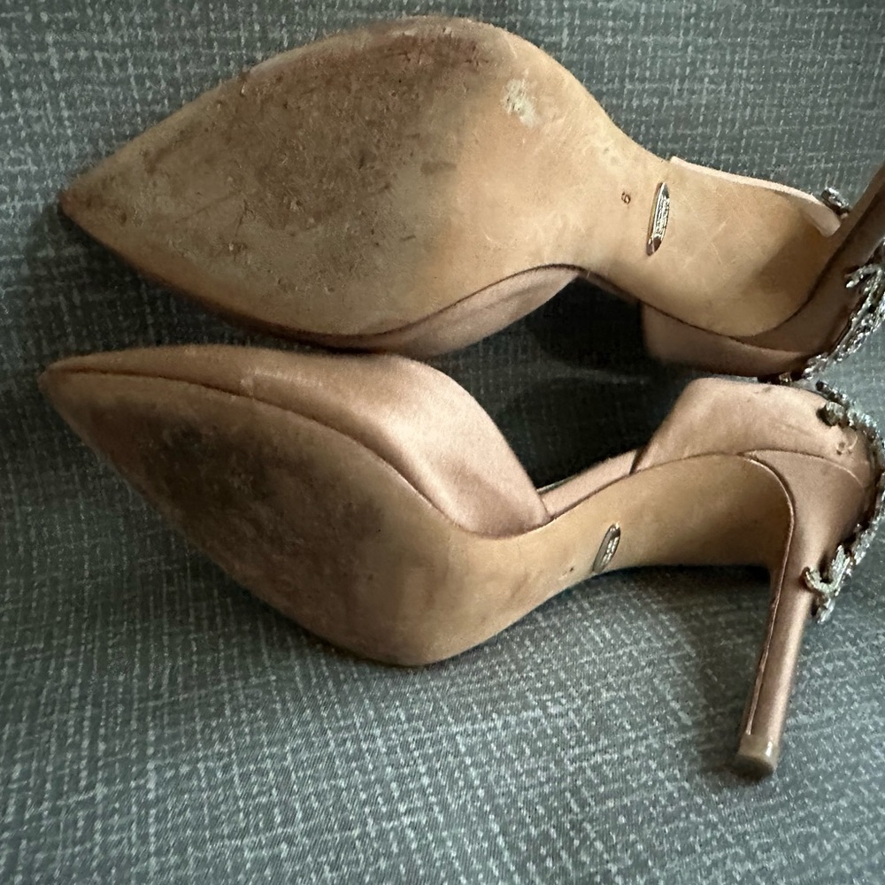 Badgley Mischka Embellished D’Orsay Pointed Toe Pump Satin Heels Rose Gold Sz 9 - Picture 14 of 15